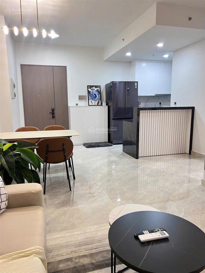 Bán gấp midtown m6 90m² lầu cao, có ô xe, hđt 27.5tr/th chỉ 10 tỷ