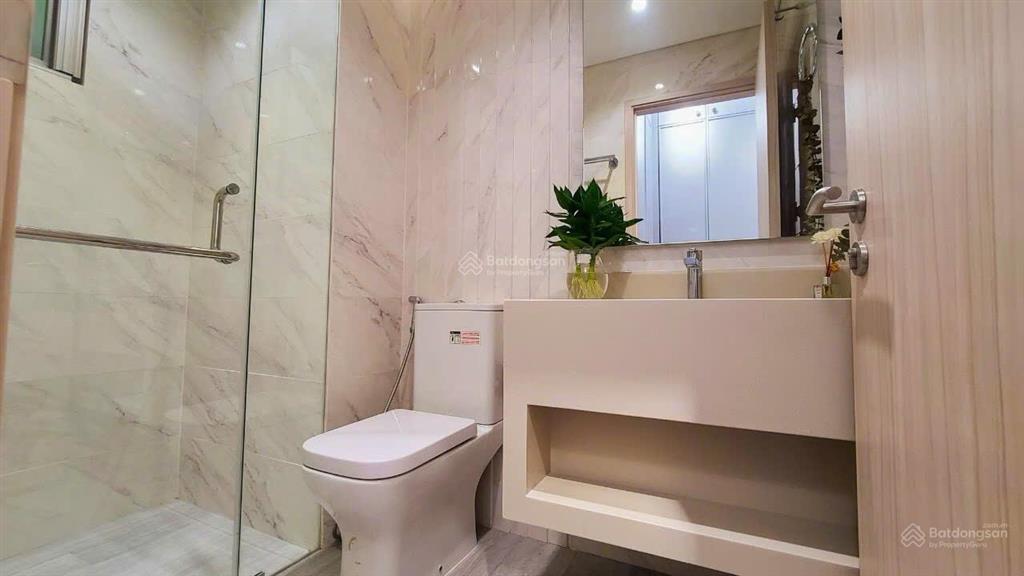 Bán căn hộ midtown m6 90m², 2pn, có ô xe hơi, full nội thất, chỉ 9.5 tỷ  0918 889 ***