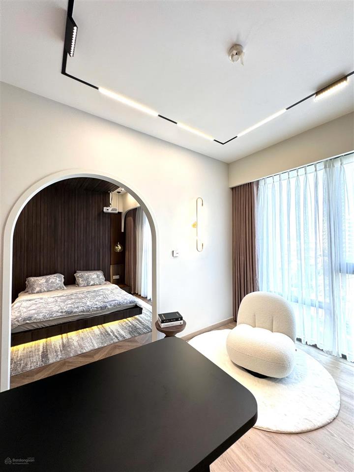 Bán gấp acentia 108m 3pn nội thất cao cấp có ô xe hầm chủ thu về 10ty