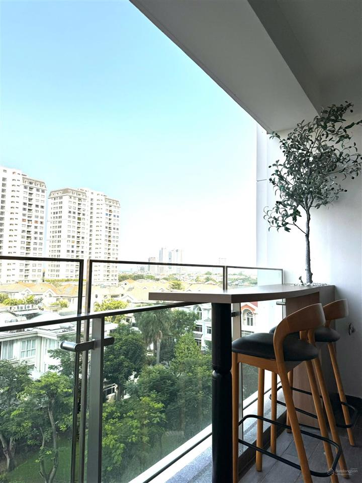 Bán gấp acentia 108m 3pn nội thất cao cấp có ô xe hầm chủ thu về 10ty