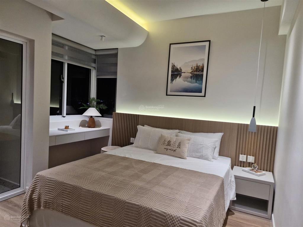 Bán căn hộ ascentia phú mỹ hưng diện tích 106m², thiết kế 3 phòng ngủ căn góc cực đẹp.