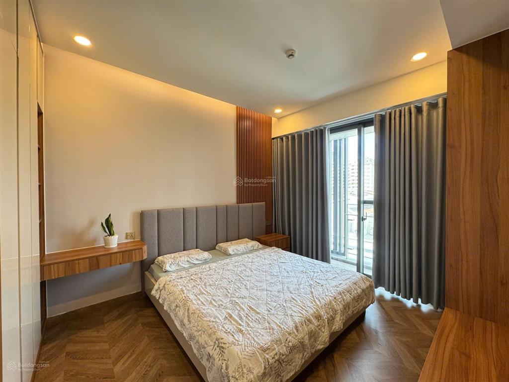 Chủ kẹt tiền cần bán gấp midtown view bt, 2pn, 9 tỷ