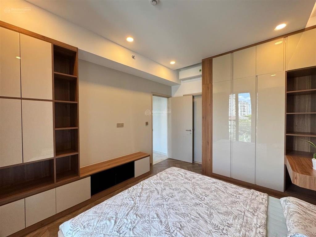 Chủ kẹt tiền cần bán gấp midtown view bt, 2pn, 9 tỷ