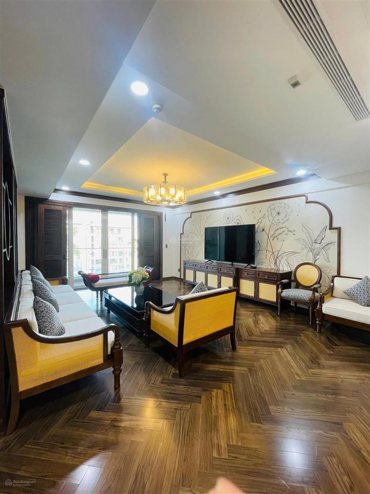 Bán nhanh ch riverside residence 180m căn góc lầu cao nội thất cao cấp giá 18 tỷ