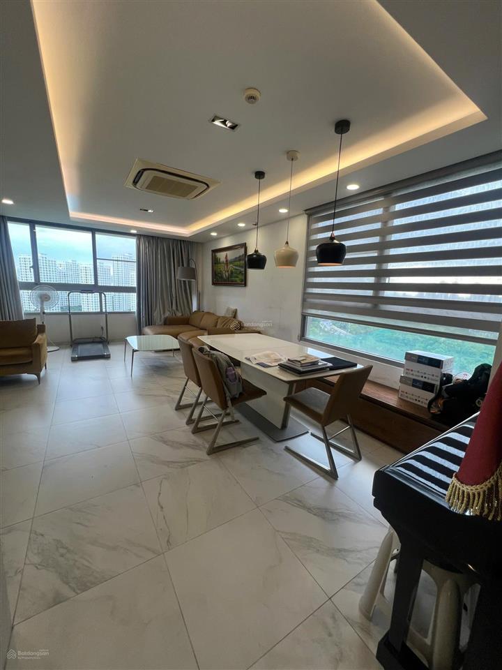 Bán căn góc green valley 120m2 3pn view đông nam giá 10 tỷ