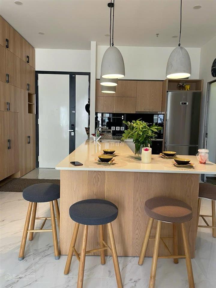 Bán midtown 90m2 2pn sổ hồng view biệt thự giá 9.8 tỷ