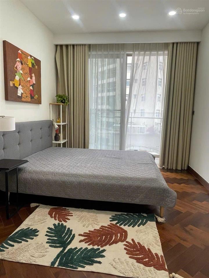 Bán midtown 90m2 2pn sổ hồng view biệt thự giá 9.8 tỷ