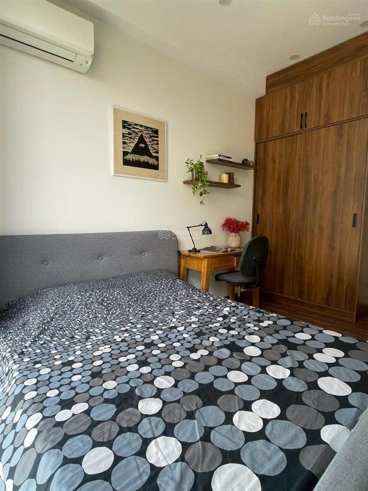 Bán midtown 90m2 2pn sổ hồng view biệt thự giá 9.8 tỷ
