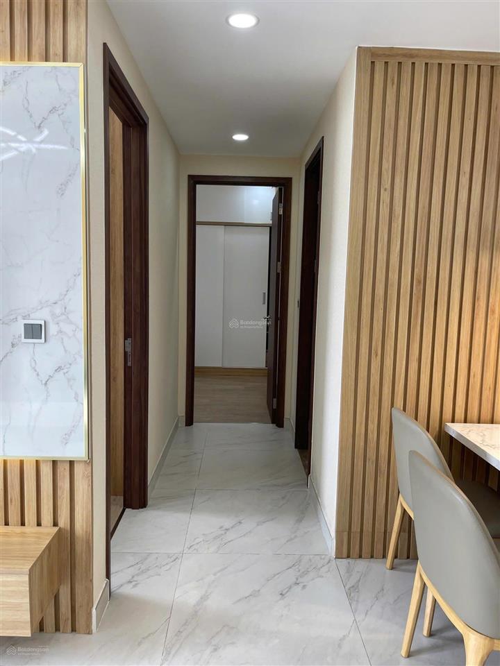 Hot! midtown m7 căn góc 2 ban công, view biệt thự, có ô đậu xe 28 triệu/tháng