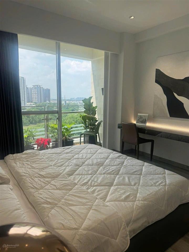 Cho thuê căn góc riverpark 1 3pn, 135m, nhà mới 100% giá 40 triệu/tháng
