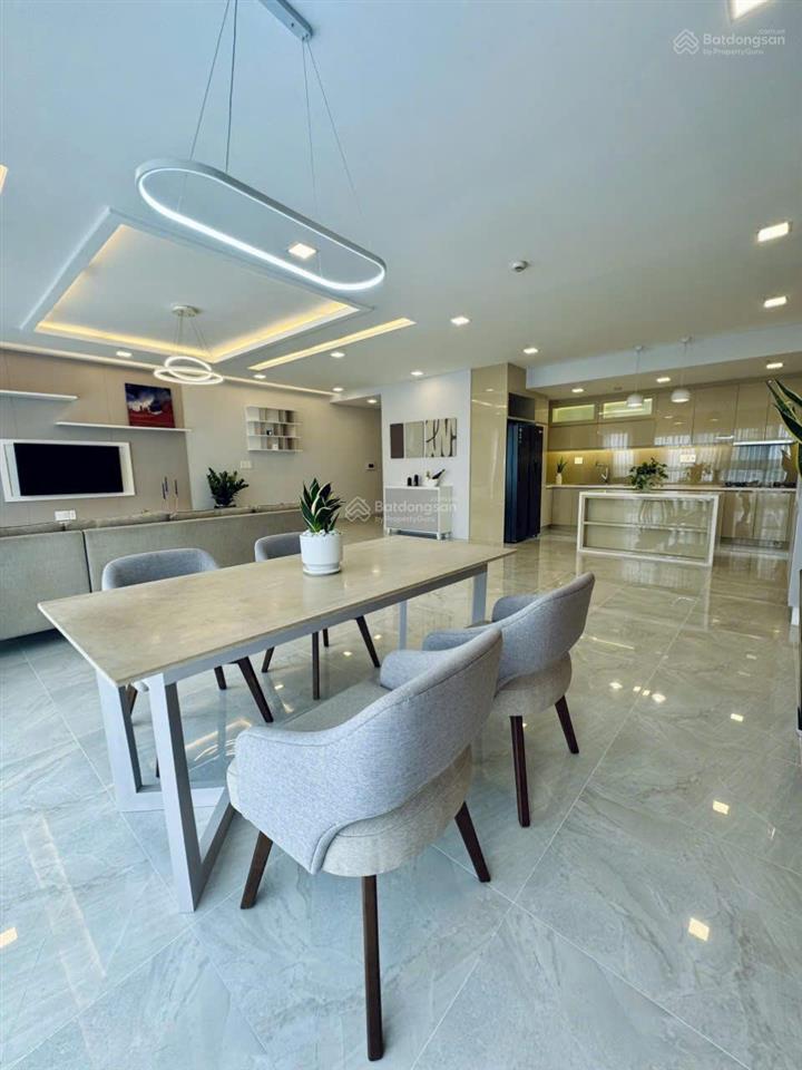Cho thuê căn hộ mỹ khánh 4 118m², 3pn, nhà đẹp mới decor, chủ cần cho thuê nhanh, giá 25tr/tháng.
