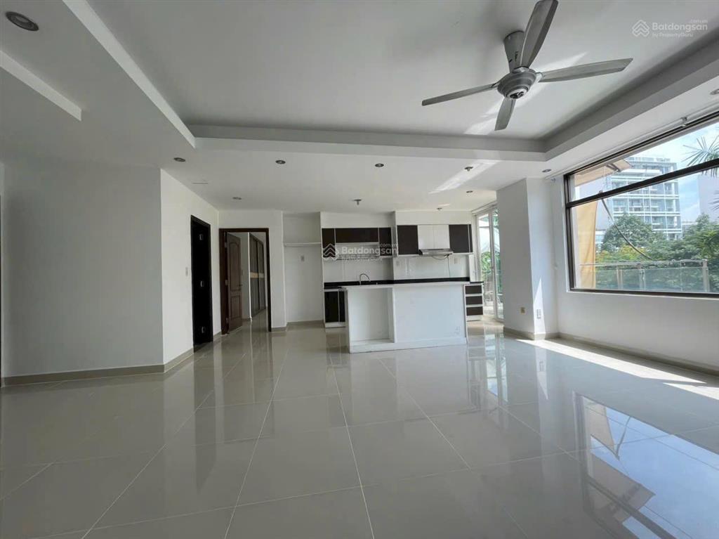 Cho thuê the panorama pmh 167m có sân vườn, 3pn chỉ 27tr/tháng