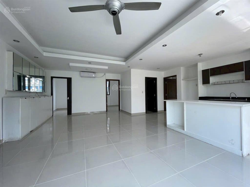 Cho thuê the panorama pmh 167m có sân vườn, 3pn chỉ 27tr/tháng