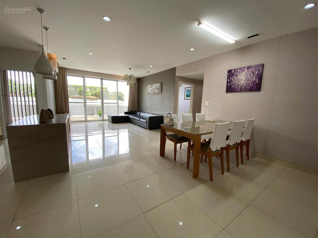 Cho thuê riverpark residence 130m2 căn góc 3pn, lầu cao, nhà mới sửa, giá 28 triệu/th