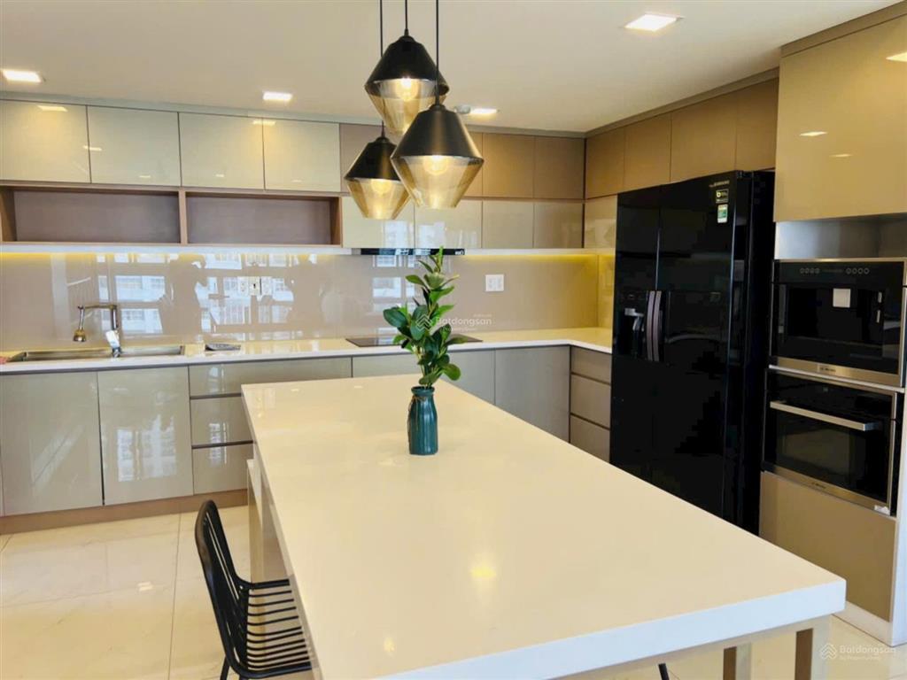 Cho thuê ch happy valley 135m2, 3pn view sông, có ô xe hầm, full nt 35 triệu/th