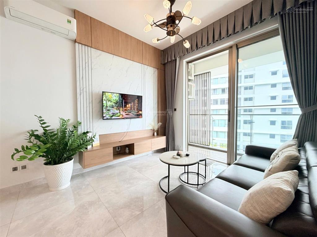 Cho thuê midtown m8 phú mỹ hưng, 82m, 2pn, giá 23tr/th nội thất cao cấp, nhà trống xem 24/24