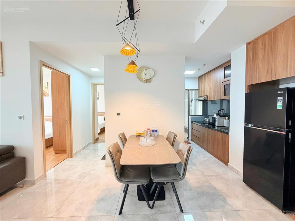 Cho thuê midtown m8 phú mỹ hưng, 82m, 2pn, giá 23tr/th nội thất cao cấp, nhà trống xem 24/24