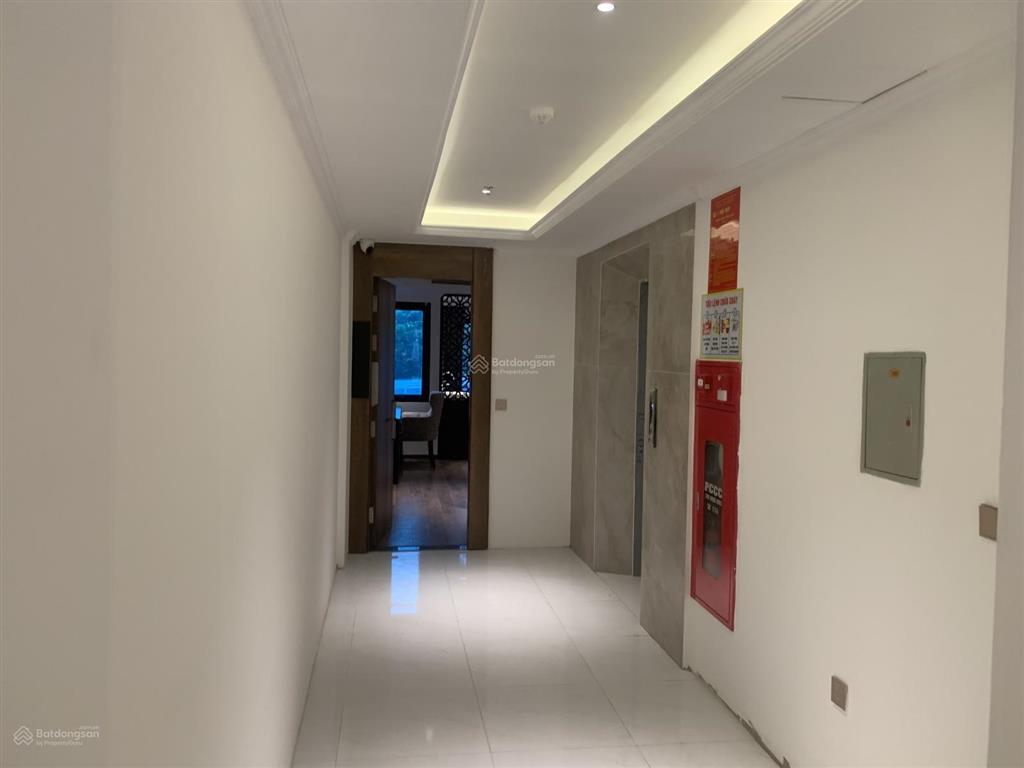 Cho thuê tòa khách sạn, chdv ba đình, 21 phòng, full đồ mới