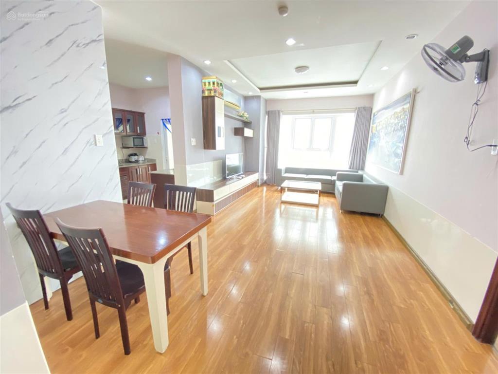Chính chủ gửi bán căn hộ góc 2 pn  đà nẵng plaza