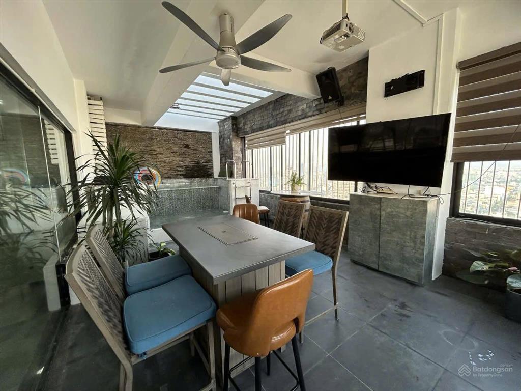 Căn penthouse vip dành cho người thu nhập cao ở trung tâm tp.