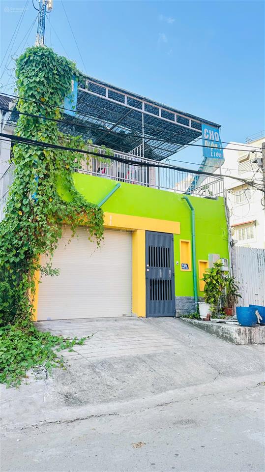 Bán nhà riêng tại số 100, khu dân cư phong phú 5, 13,5 tỷ, 136 m2 (dt sàn 230m2)  0375 019 ***