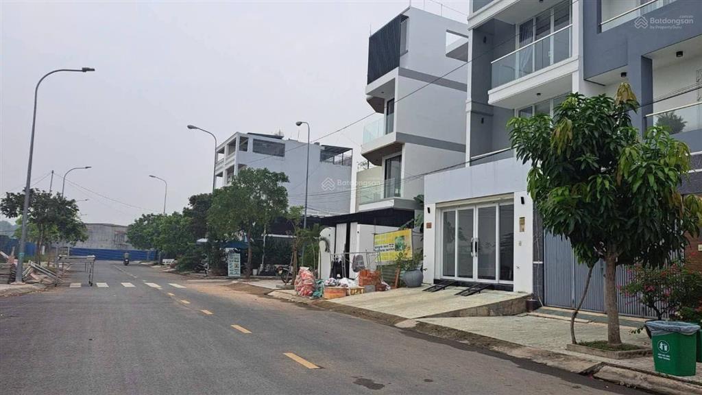 Chính chủ bán đất đào sư tích  liền kề phú mỹ hưng  95m2, giá chỉ 7.1 tỷ