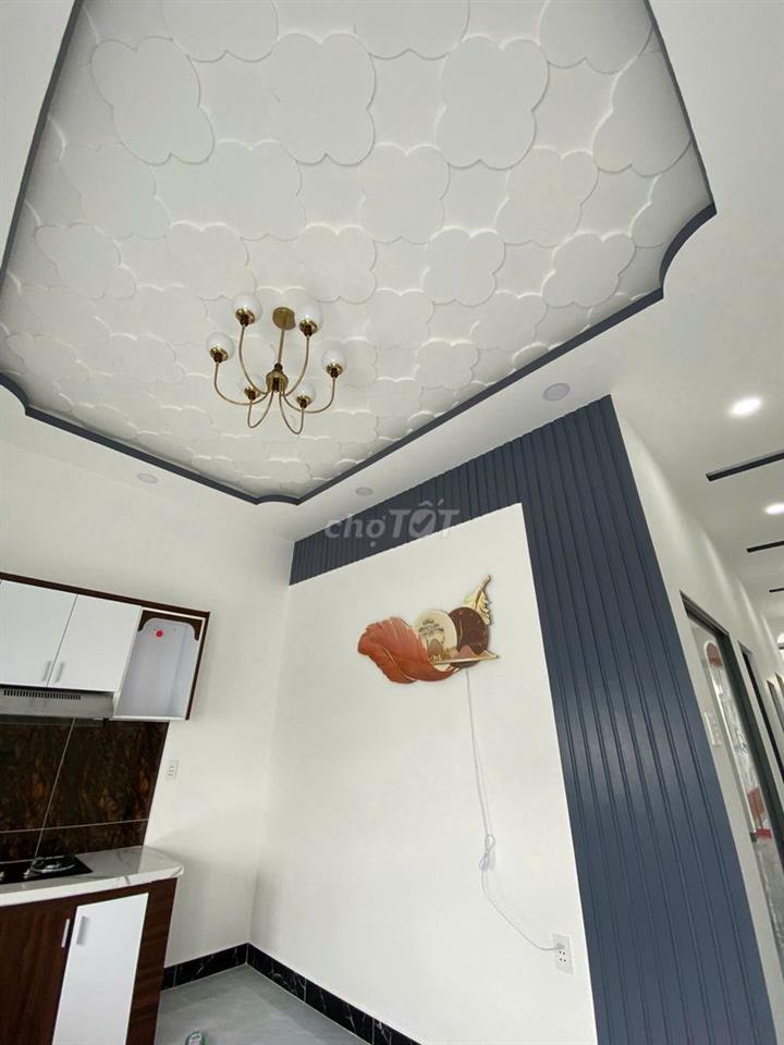 NHÀ C4 KDC HOÀNG HẢO MỚI XÂY ĐỐI DIỆN HỒ BƠI
