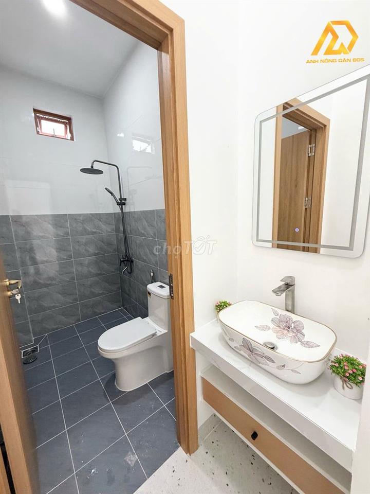 NHÀ MỚI FULL NỘI THẤT KDC NAM VIỆT CÁCH TPVL 1KM