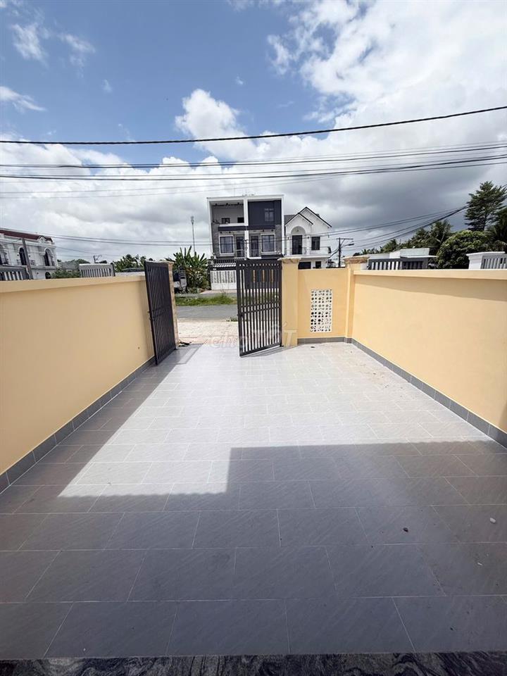 GIÁ THU HỒI VỐN NHÀ 1 TRỆT 1 LẦU KDC HOÀNG HẢO