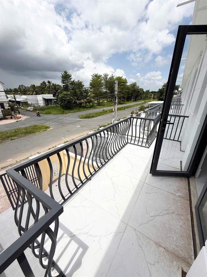 GIÁ THU HỒI VỐN NHÀ 1 TRỆT 1 LẦU KDC HOÀNG HẢO