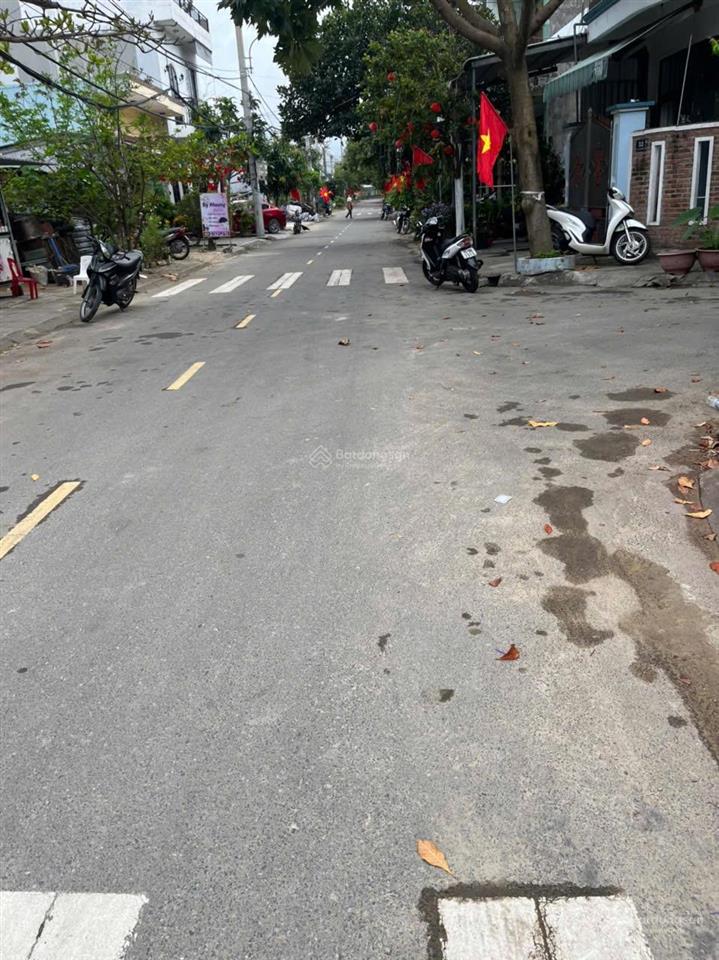 Chủ gửi bán căn góc đường đào công soạn và đường xuân thiều 25