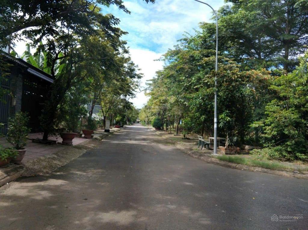 Bán 95m2 đất ở đô thị trong khu dân cư căn hộ cao tầng quốc lộ 1k, hóa an