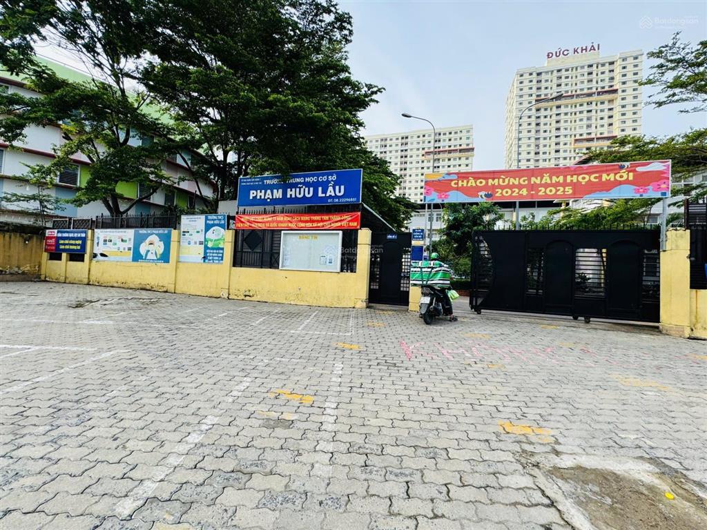 Lô đất mặt tiền đường view công viên 90m2, 8,2 tỷ khu tái định cư phú mỹ, quận 7