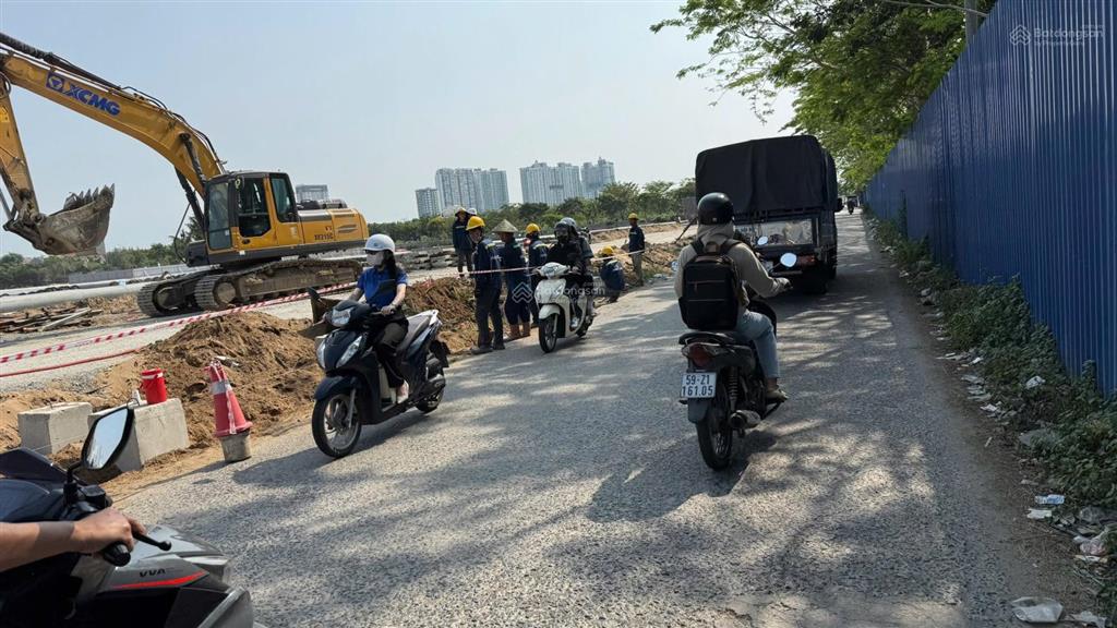 Bán nhà khu phú mỹ, ngang 7m đường 20m dtsd 500m2 giá bao rẻ