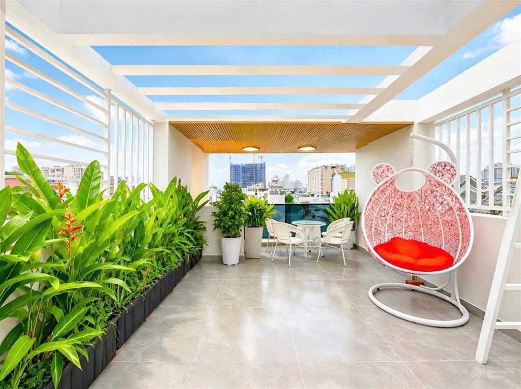 Nhà 4 tầng 117m2, 14,5 tỷ hẻm 8m chuyên dùng 9 thông qua huỳnh tấn phát, quận 7