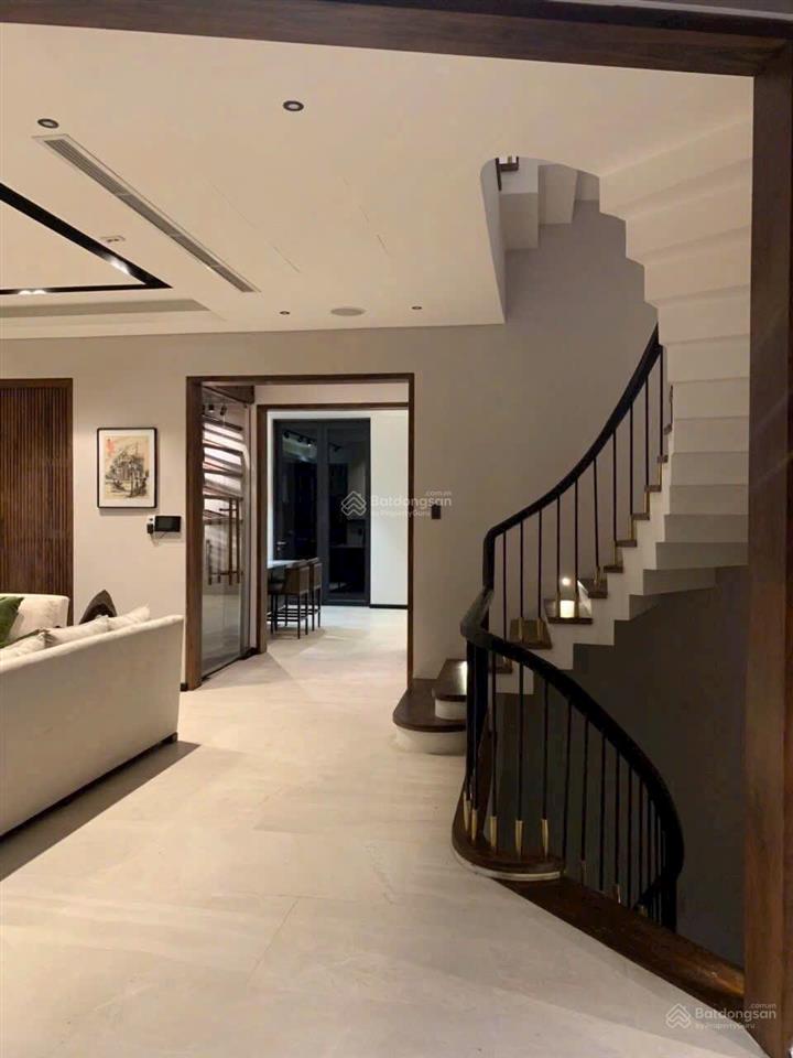 Chính chủ hạ giá 10 tỷ bán biệt thự kdc phú mỹ phạm hữu lầu