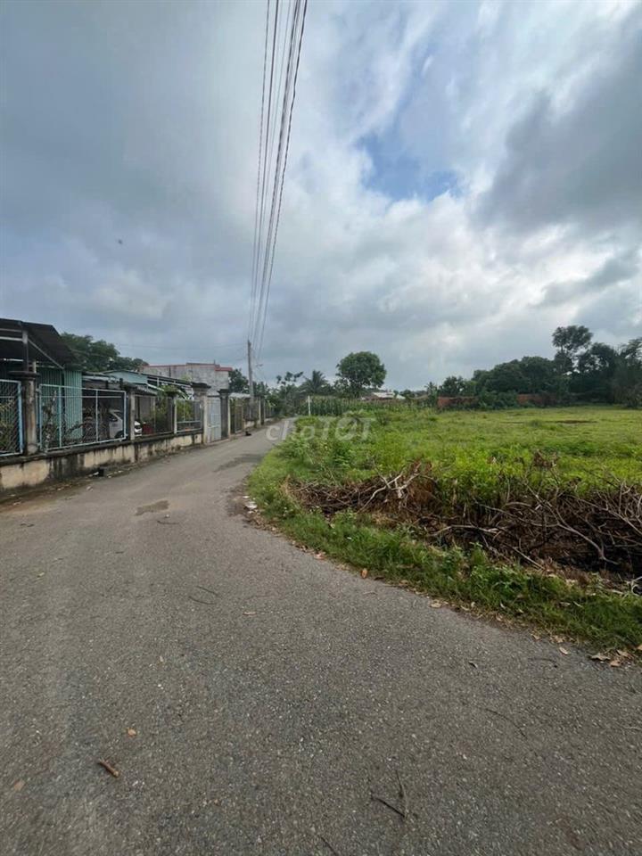 Đất Nhà Vườn 500m2 TT. Vĩnh An - Hẻm Ô Tô - Gần TL762 & TH Kim Đồng