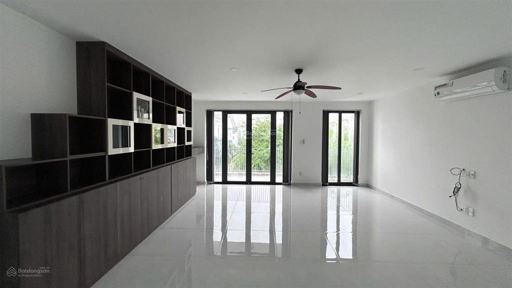 Cần cho thuê căn biệt thự song lập có thang máy, 0902 454 ***