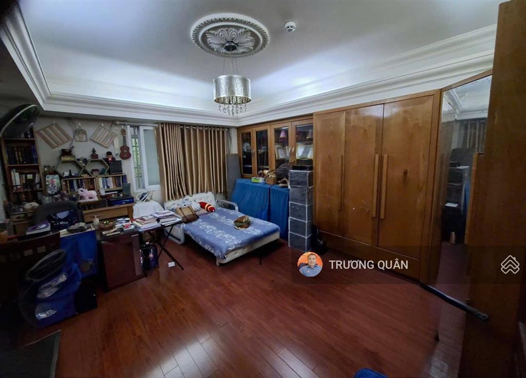 Bán gấp căn hộ chung cư 126m2 tại homyland, 53 triệu / m2, 3pn, 2wc, chính chủ