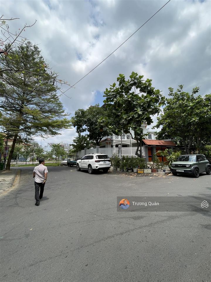 Bán biệt thự đẹp tại khu dân cư đông thủ thiêm, giá thỏa thuận, 213,9m2