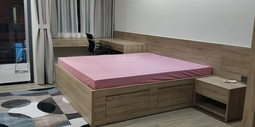 Cho thuê căn nhà 6x18m full nội thất mới đẹp