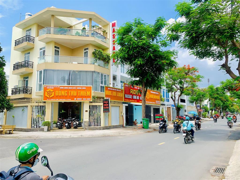 Bán lô đất đông thủ thiêm vị trí đẹp 8x24m 0902 454 ***