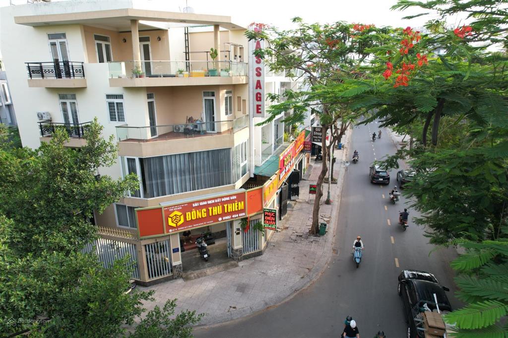 Bán nhà mặt phố tại khu dân cư đông thủ thiêm, giá thỏa thuận, 110m2