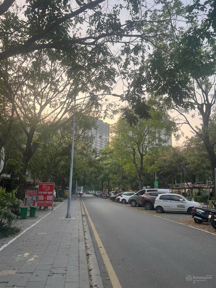Chính chủ gửi bán nhà phố thuỷ nguyên 100m2 giá 18 tỷ   0946 393 ***