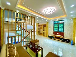 Bán nhà 4 tầng góc 2 mặt tiền hẻm xe hơi quay đầu cách mặt tiền cây keo thủ đức 50m