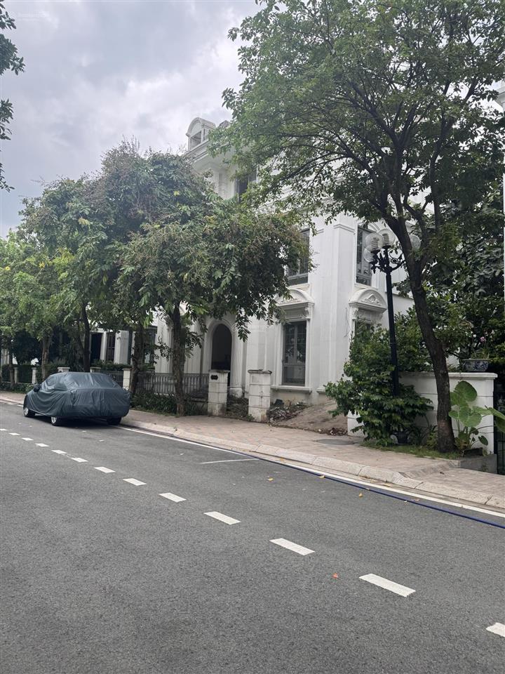 Biệt thự vinhomes 500m2 giảm sâu còn 350 tỷ căn góc