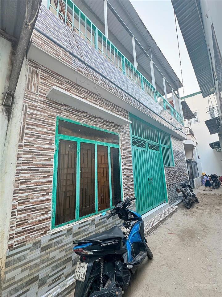 Bán nhà ngay gần biển đường phạm văn đồng phía bắc nha trang