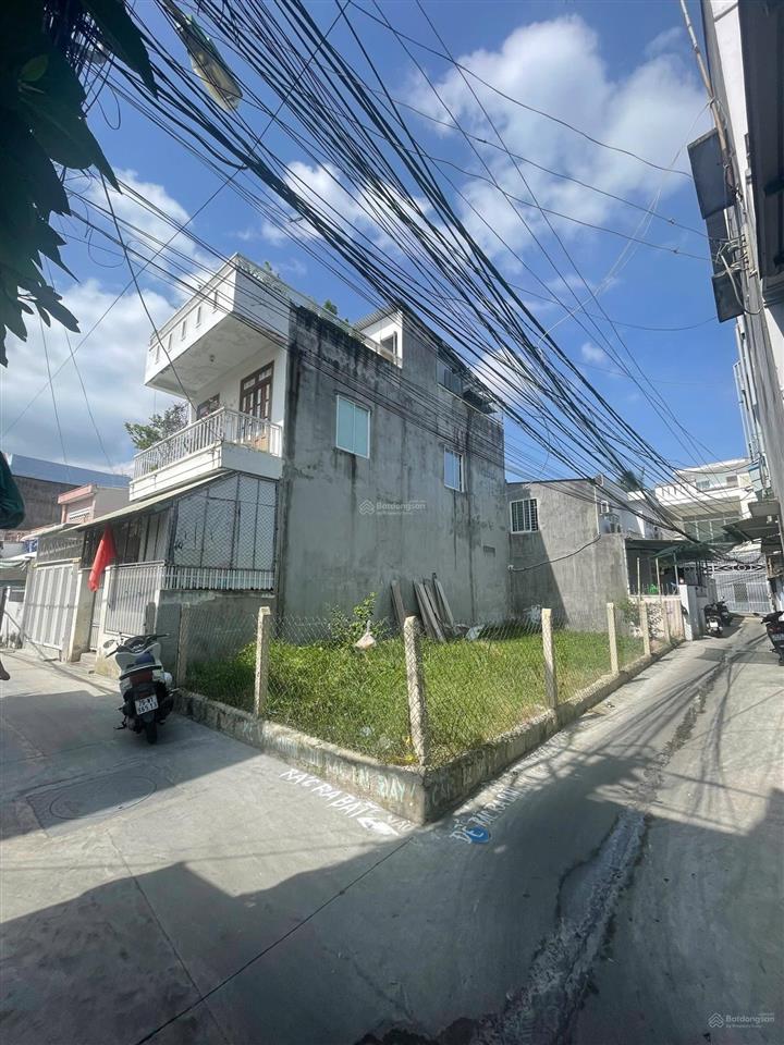 Bán lô đất 2 mặt tiền trung tâm thành phố 82,8m2 giá chỉ 2tỷ150
