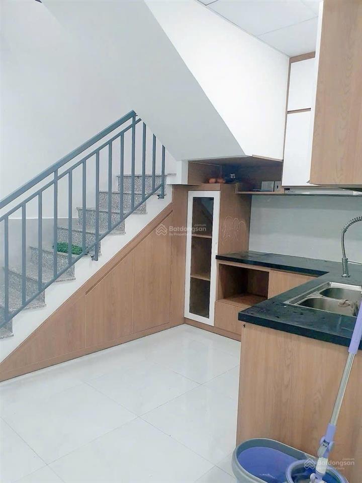 Bán nhà 2 tầng mặt tiền đường nguyễn tất thành phước long nha trang giá chỉ 6,5 tỷ