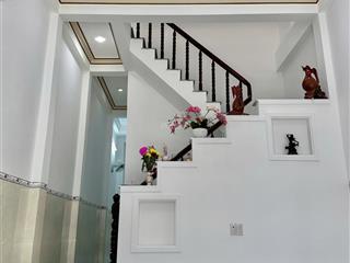 Bán nhà 2 tầng, đường nguyễn khánh toàn gần biển hòn chồng bắc nha trang  hướng nam  giá 6,9 tỷ